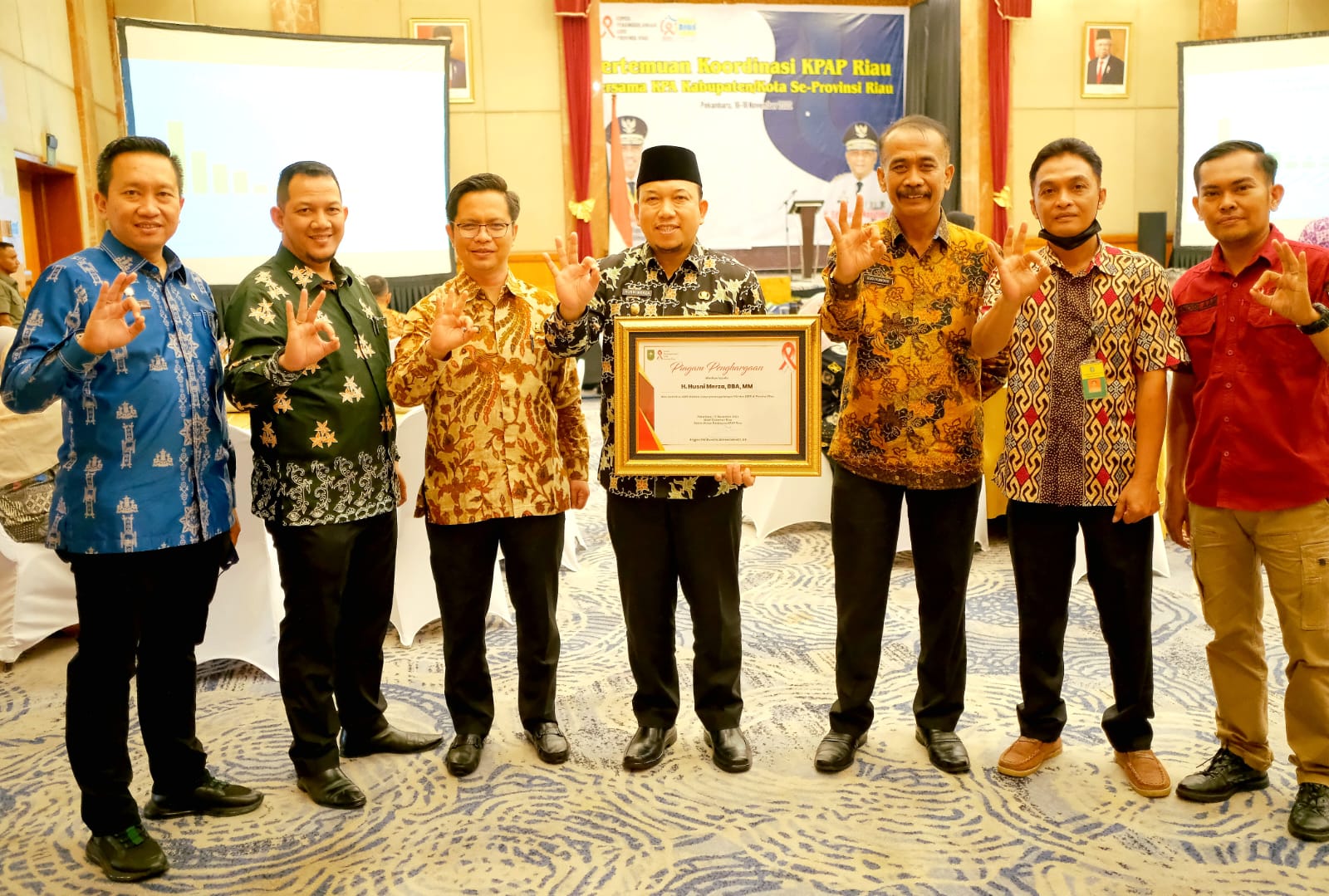 Rakorda KPA Se-Riau, Wabup Siak, Husni Raih Penghargaan Dari KPAP Riau